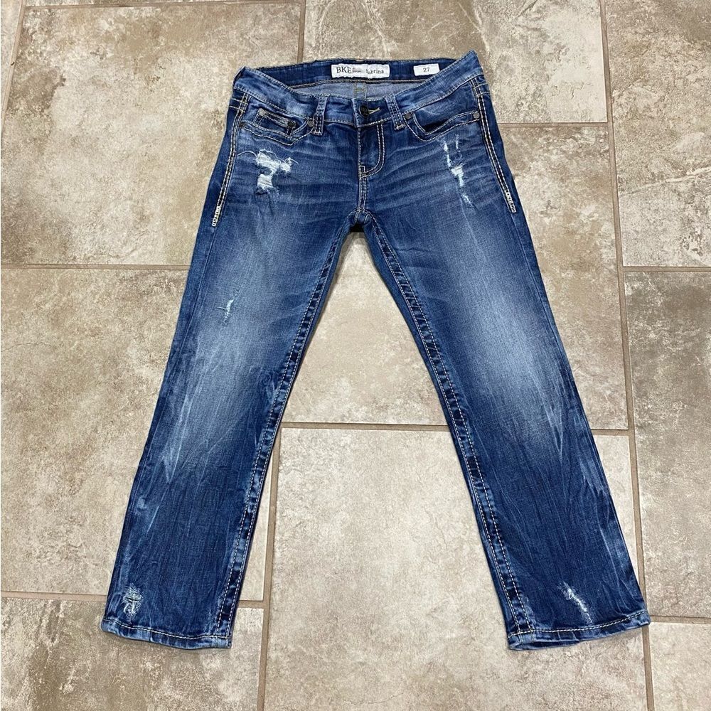 BKE 27x25 Sabrina Distressed Low Rise Stretch Cropped Denim Jeans EUC - Picture 3 of 10